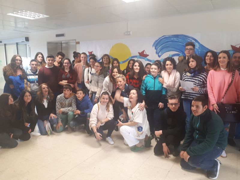 Celebramos el Día Internacional del Cáncer Infantil junto con asociaciones y escolares que han leído un manifiesto conmemorativo