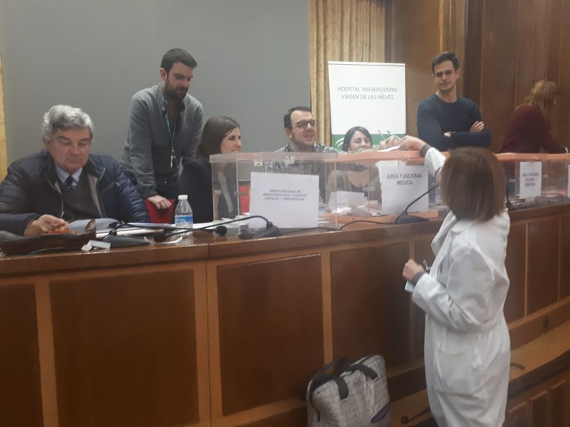 Los hospitales Virgen de las Nieves y Campus de la Salud eligen a los representantes de sus respectivas Juntas Facultativas, avanzando así en el proceso de desfusión