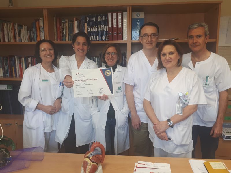 El Hospital Virgen de las Nieves, acreditado por su excelencia asistencial en ecocardiografía transesofágica