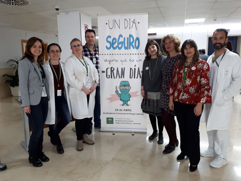 El Hospital Virgen de las Nieves celebra el Día Mundial de la Prevención de Riesgos Laborales con talleres y sesiones informativas