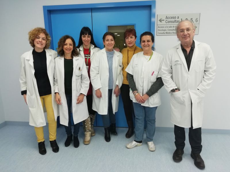 El Hospital Virgen de las Nieves certifica la calidad de los procedimientos médicos y radioterápicos de Oncología