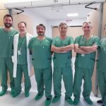 El Hospital Virgen de las Nieves realiza una técnica novedosa para reparar defectos en la pared abdominal