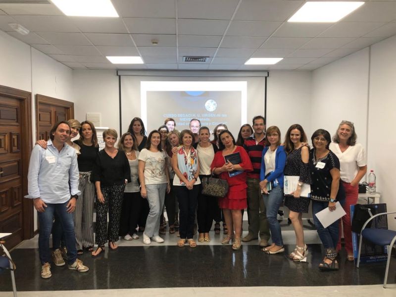 El Hospital Virgen de las Nieves entrena a equipos de alto rendimiento en quirófano