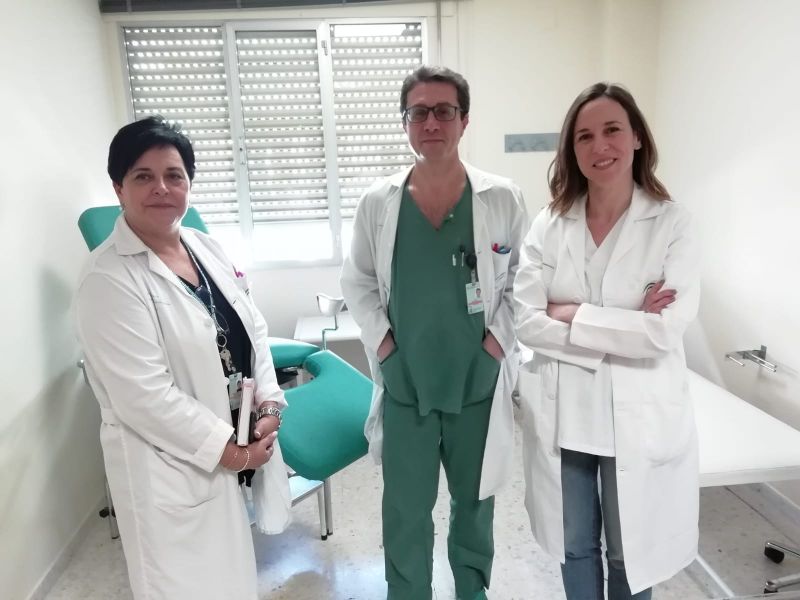 El Hospital Virgen de las Nieves abre una consulta para mejorar la salud sexual de mujeres con patologías ginecológicas