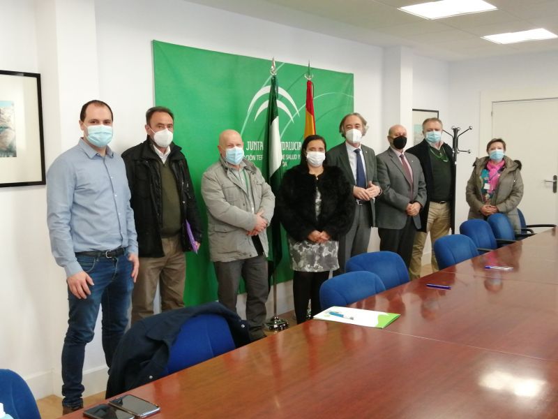 El Hospital Virgen de las Nieves firma convenios de colaboración con ALCER Granada y la Asociación de Pacientes Cardíacos