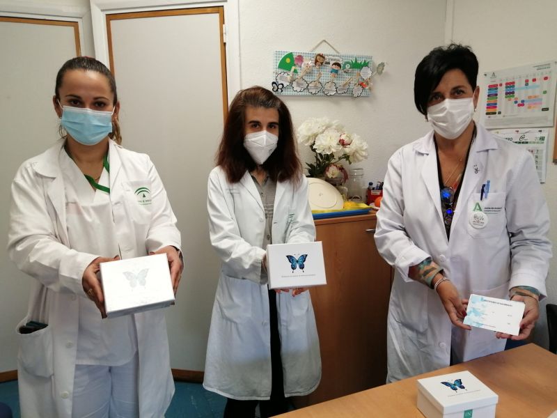 El Hospital Virgen de las Nieves diseña una `caja de recuerdos´ para padres que pierden al bebé antes del parto