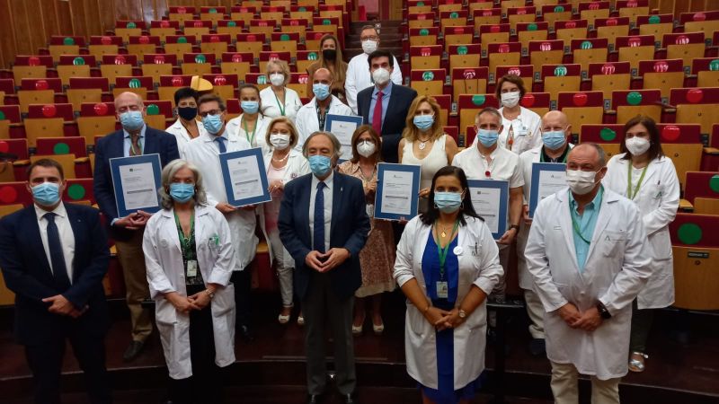 El Hospital Universitario Virgen de las Nieves consigue la certificación de calidad para seis de sus unidades