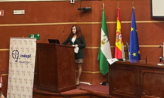La cirujana maxilofacial  Adoración Martínez  interviene en las Jornadas de concienciación y trabajo sobre Enfermedades Poco Frecuentes