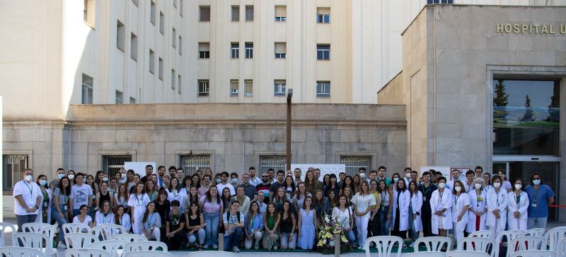 El Hospital Virgen de las Nieves da la bienvenida a 123 residentes que inician su formación en el hospital de referencia