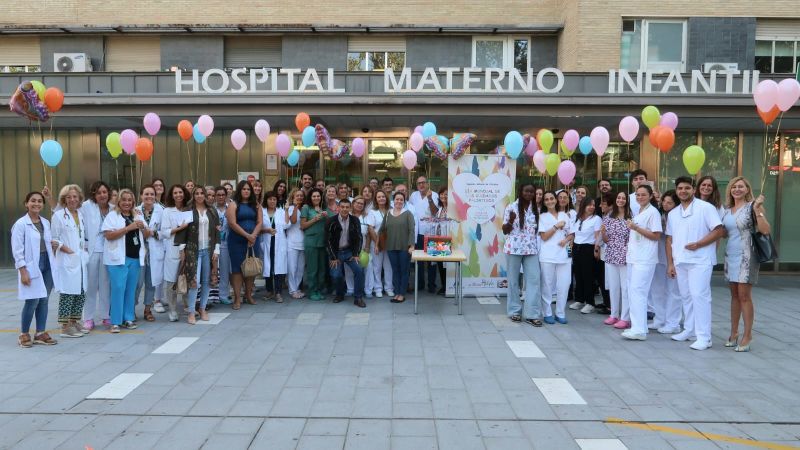 El Hospital Virgen de las Nieves se suma al Día Mundial de los Cuidados Paliativos con mariposas, como símbolo de lo bello y efímero