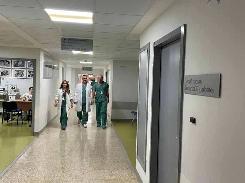 El Hospital Virgen de las Nieves realiza 103 trasplantes de órganos y 78 de médula ósea en 2023