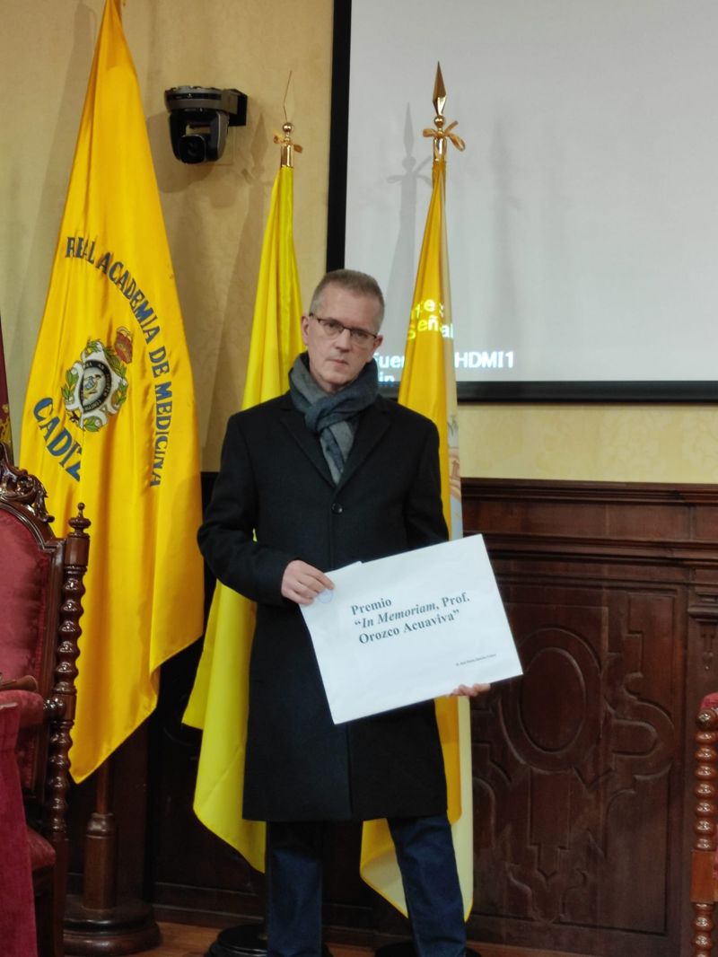 El cirujano oral y maxilofacial José Darío Sánchez premiado por la Real Academia de Medicina y Cirugía de Cádiz en su concurso de premios