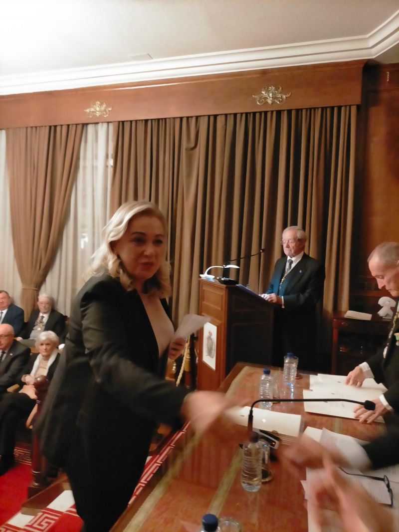 Premian a la intensivista pediátrica Esther Ocete por un trabajo de investigación