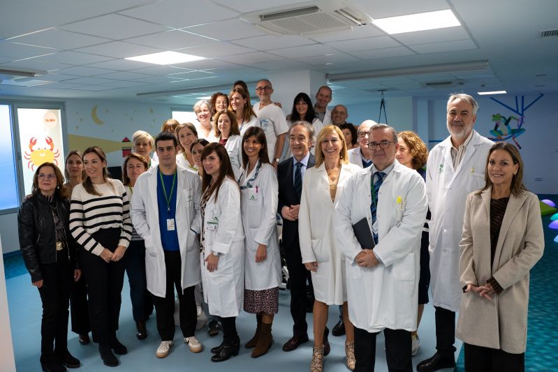 El Hospital Virgen de las Nieves estrena una área de rehabilitación infantil más amplia y humanizada