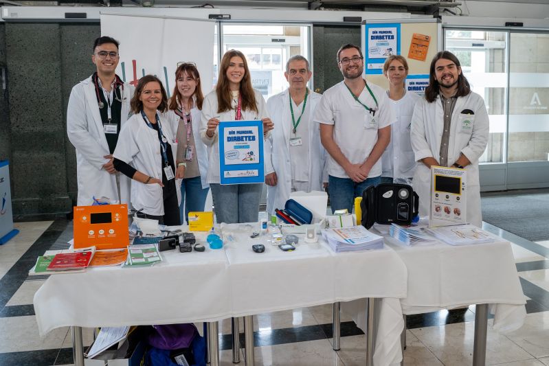 El Hospital se suma al Día de la Diabetes con una mesa informativa