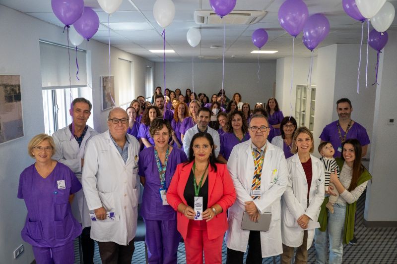 El Hospital reúne a sanitarios y familias con bebés prematuros