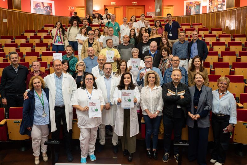 El Hospital Virgen de las Nieves edita una guía de cuidados para pacientes con traqueotomías