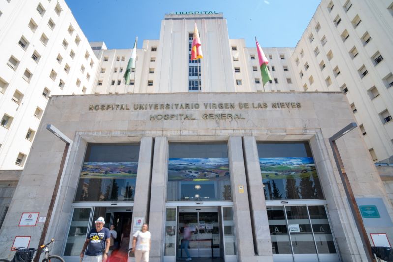 El Hospital Virgen de las Nieves incrementa su plantilla en un 15’07 % en los últimos siete años