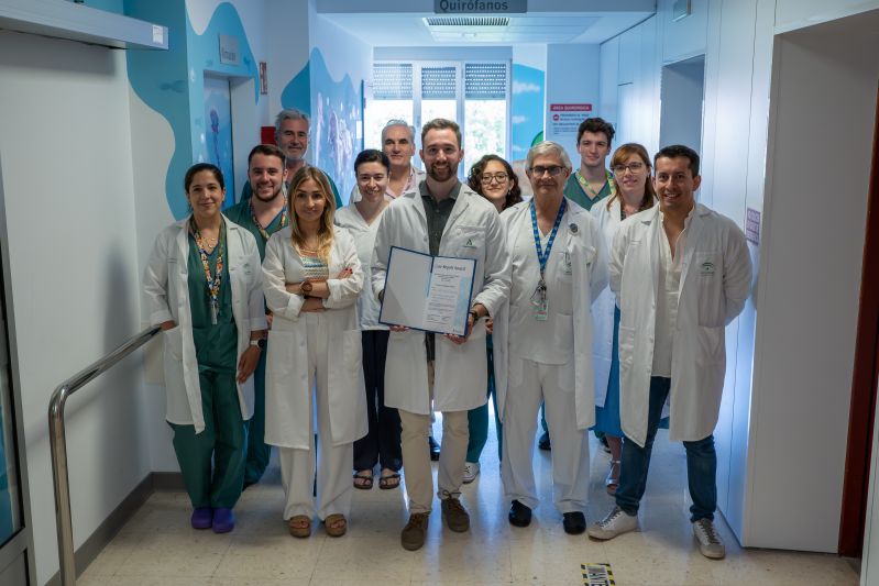 El Hospital recibe un premio europeo por una técnica para operar metástasis pulmonares en niños