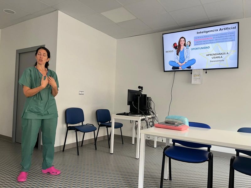 La Dra. Bárbara Romero inaugura el curso 25-26 con una sesión sobre Inteligencia Artificial aplicada a la Reproducción