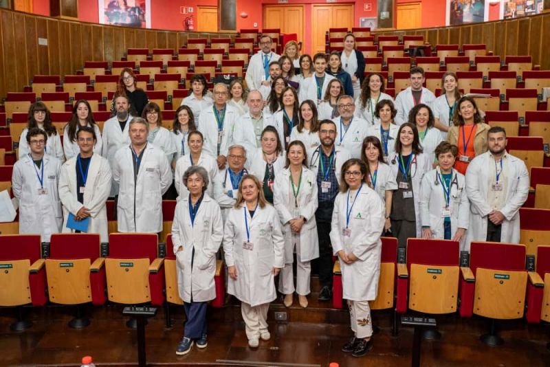 El Hospital Virgen de las Nieves, premiado por el mejor servicio de Neumología de España