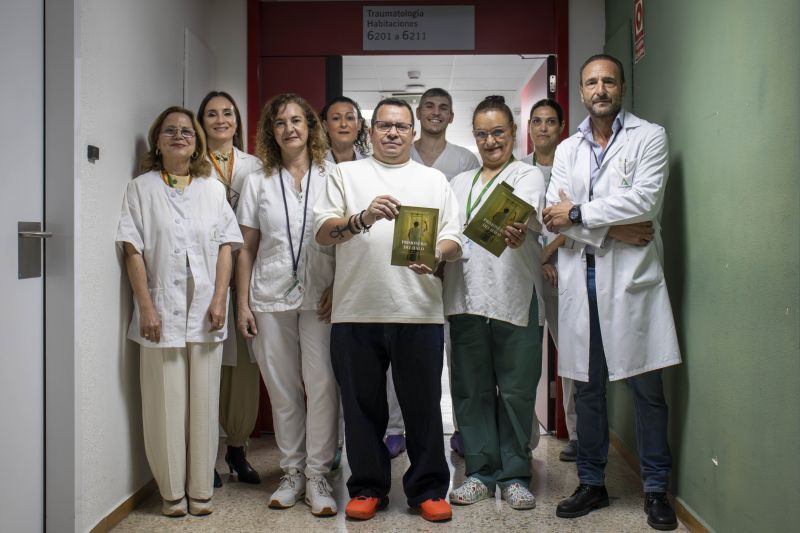 El prisionero del halo, un paciente escribe un libro para contar su experiencia tras una extrema intervención de columna