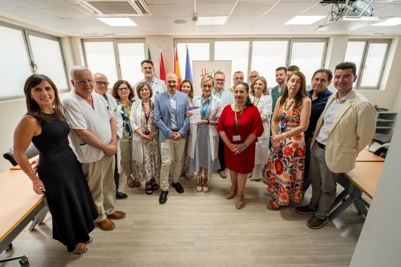 El Hospital Virgen de las Nieves, reconocido por la excelencia en la eliminación de la Hepatitis C