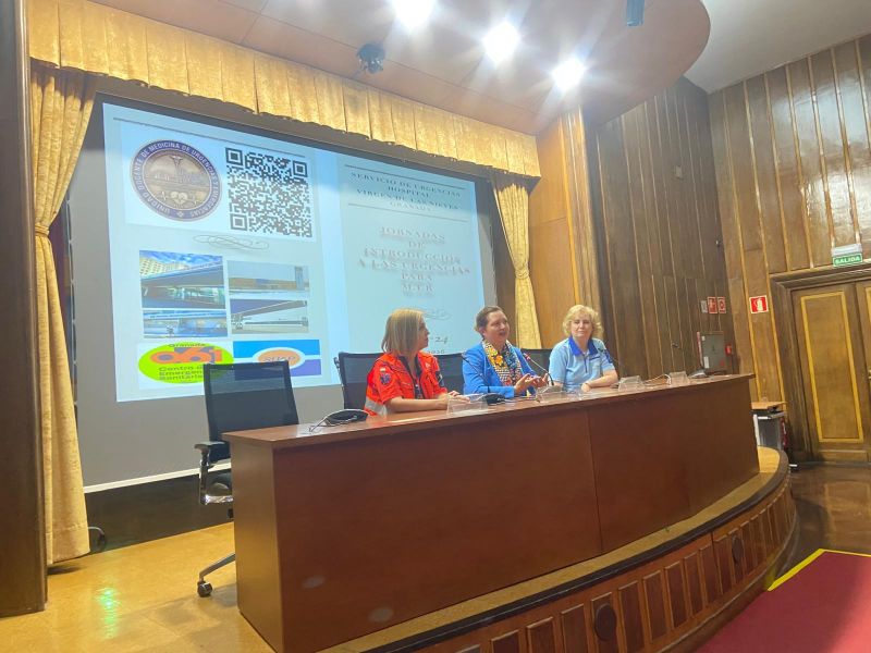 El Hospital Virgen de las Nieves forma a un centenar de residentes en el funcionamiento de Urgencias